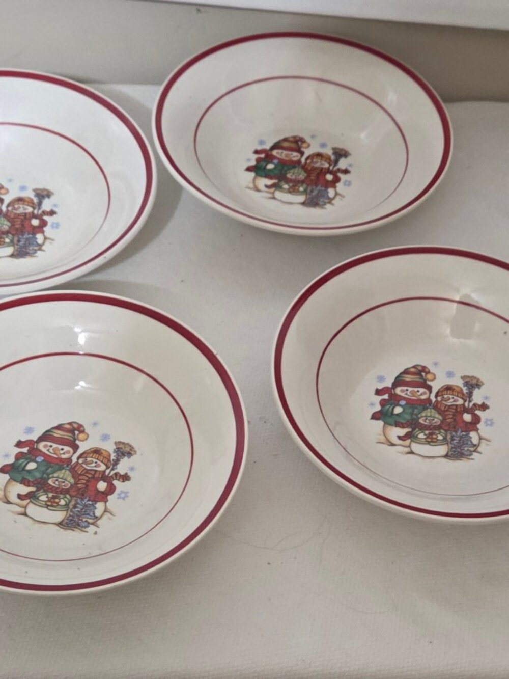 Set 4 Totally Today SNOWMAN FAMILY Christmas Dishes Soup Bowls